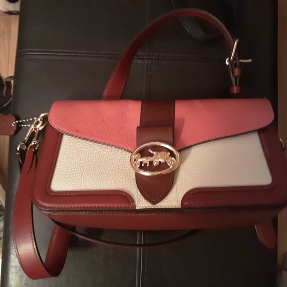 A Georgia color block shoulder bag Coach retails for $348 brand new never used - Picture 5 of 8